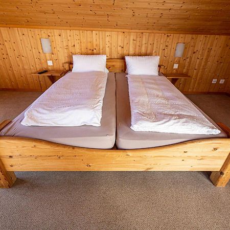 Gasthaus Roessli Versam エクステリア 写真