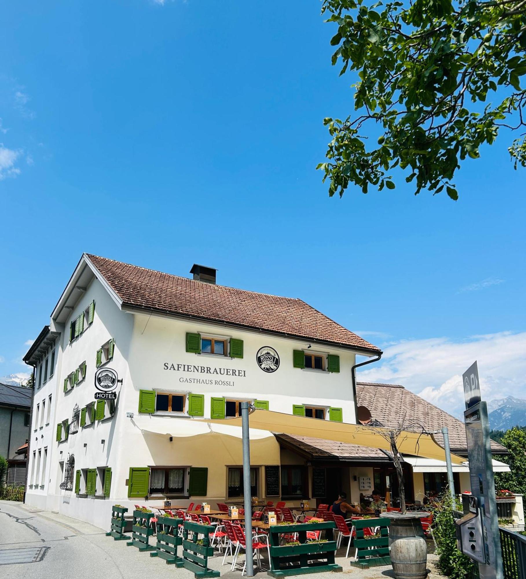 Gasthaus Roessli Versam エクステリア 写真